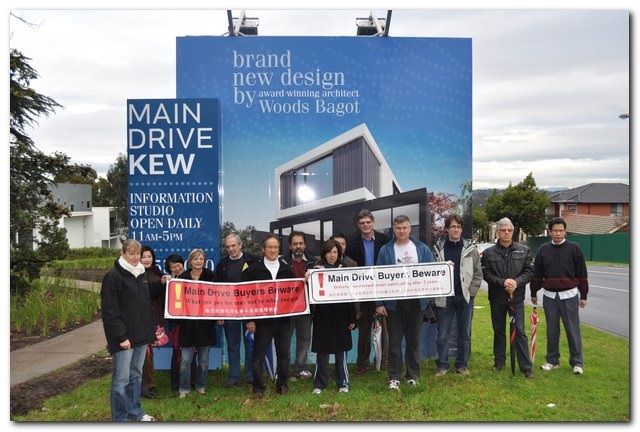 Main Drive Kew Residents Protest